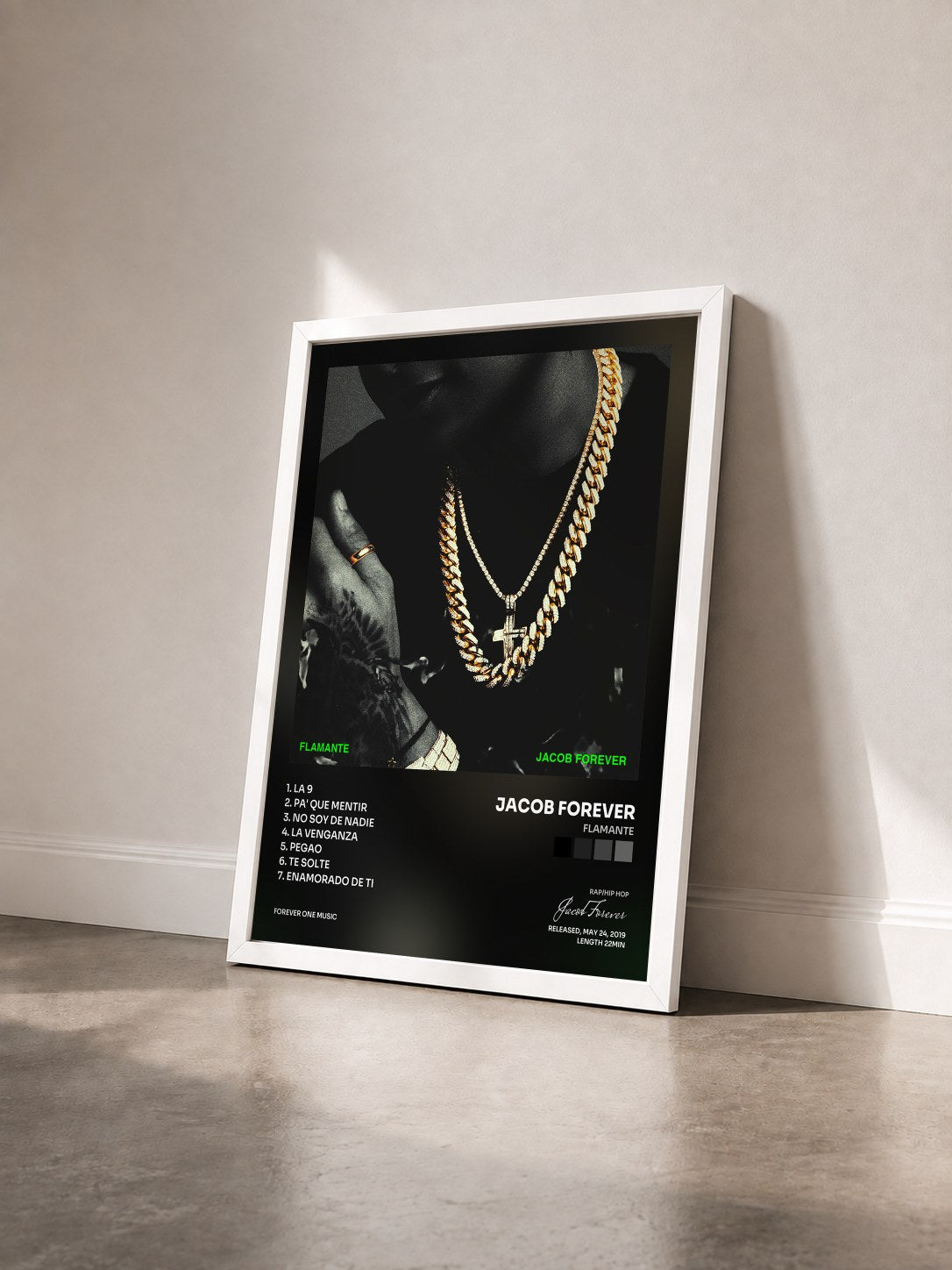 #blanc Tableau de l'album Flamante de Jacob Forever vu de trois quarts, cadre blanc