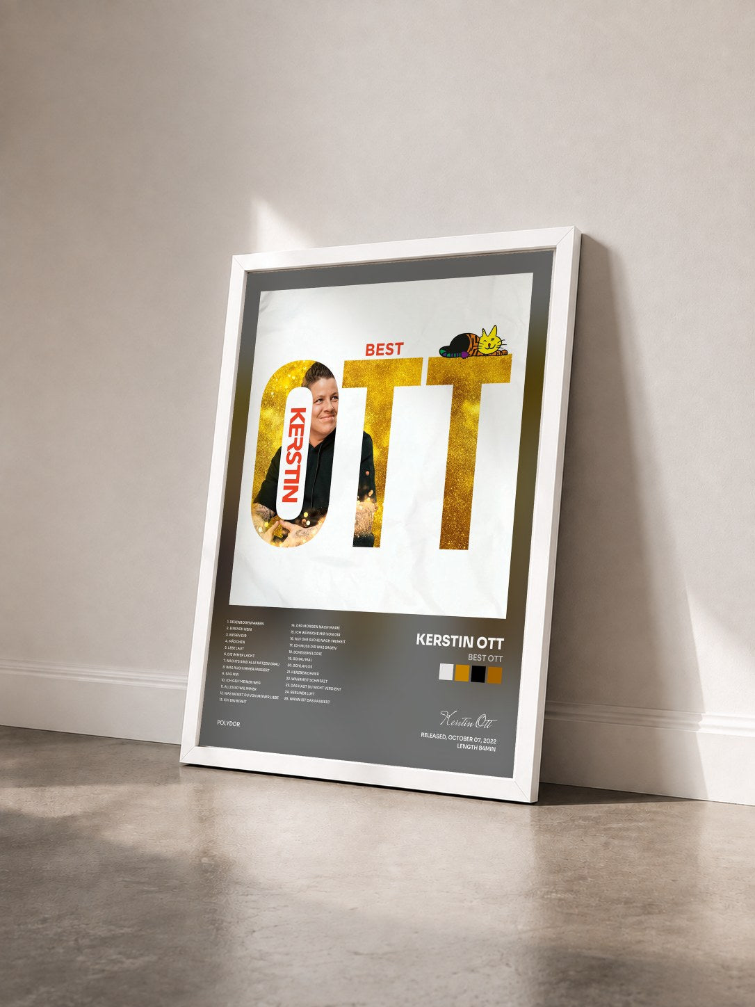 #blanc Tableau de l'album Best OTT de Kerstin Ott vu de trois quarts, cadre blanc