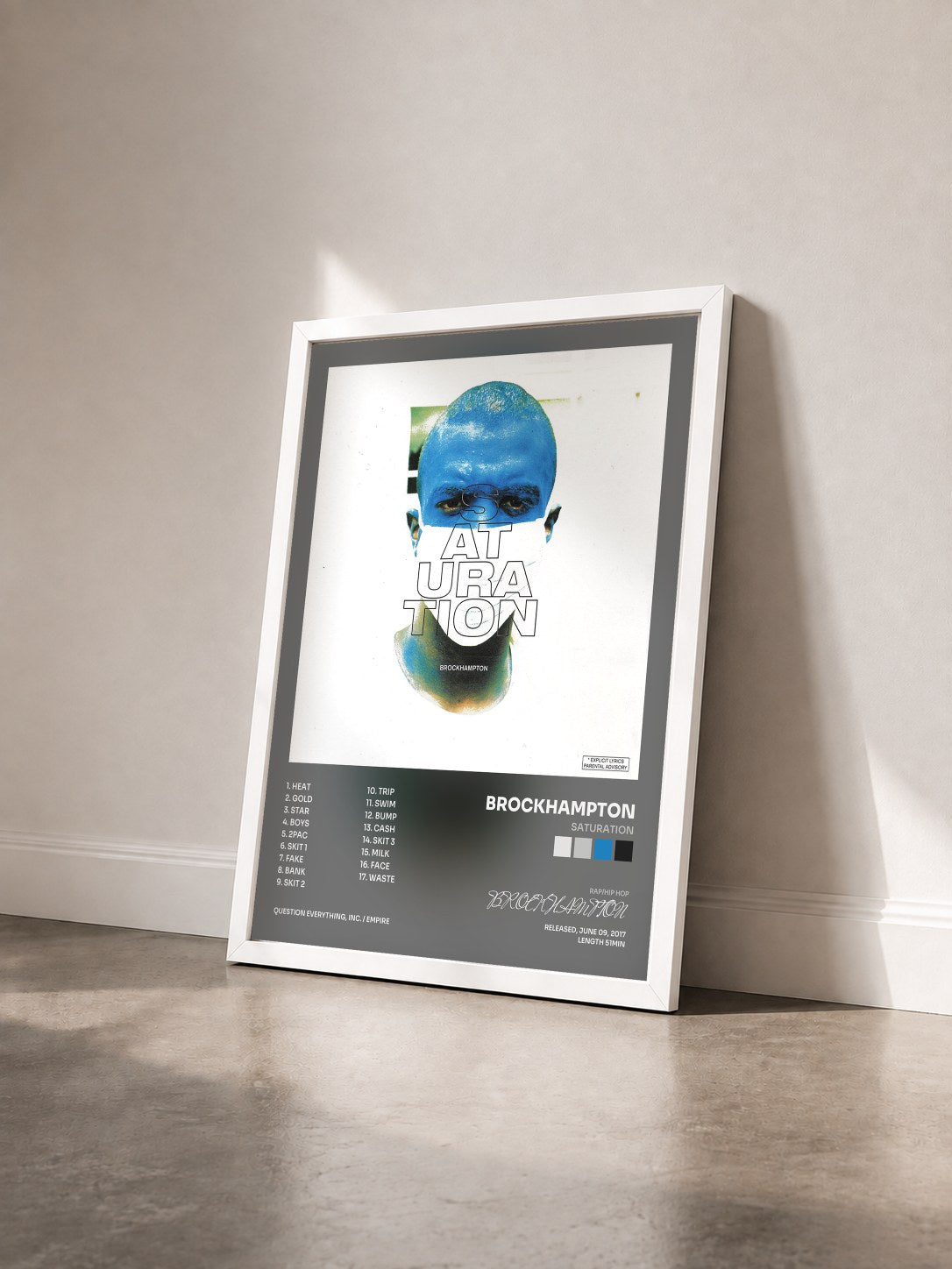 #blanc Tableau de l'album SATURATION de BROCKHAMPTON vu de trois quarts, cadre blanc