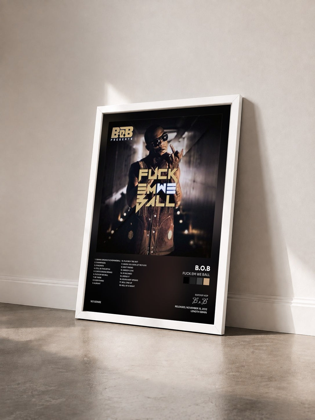#blanc Tableau de l'album Fuck Em We Ball de B.o.B vu de trois quarts, cadre blanc