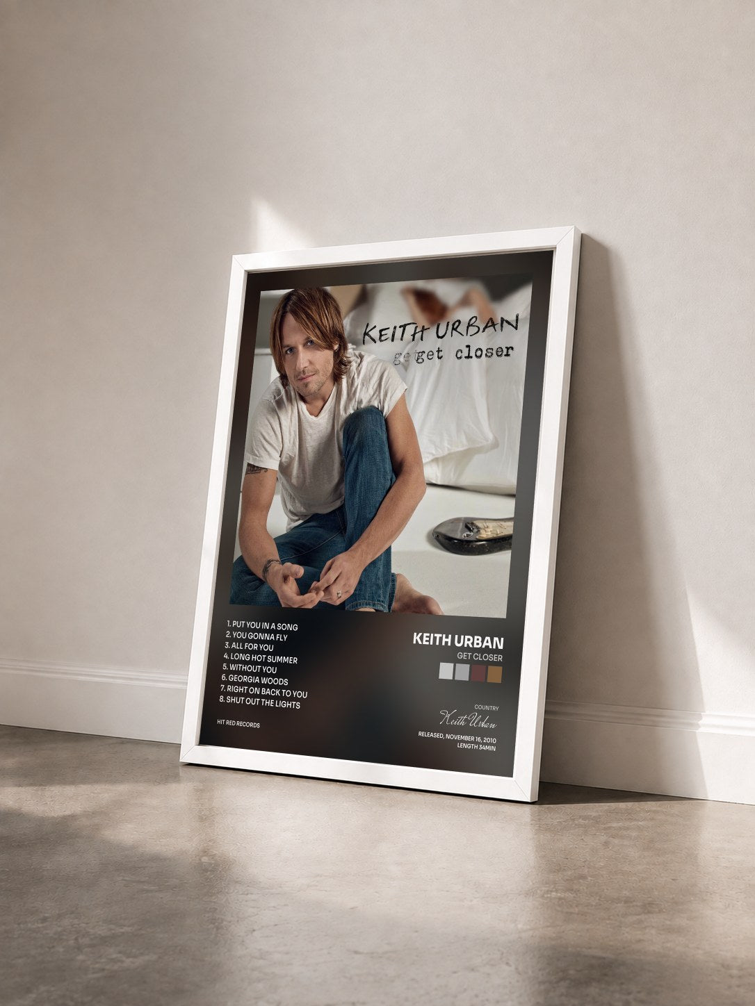 #blanc Tableau de l'album Get Closer de Keith Urban vu de trois quarts, cadre blanc