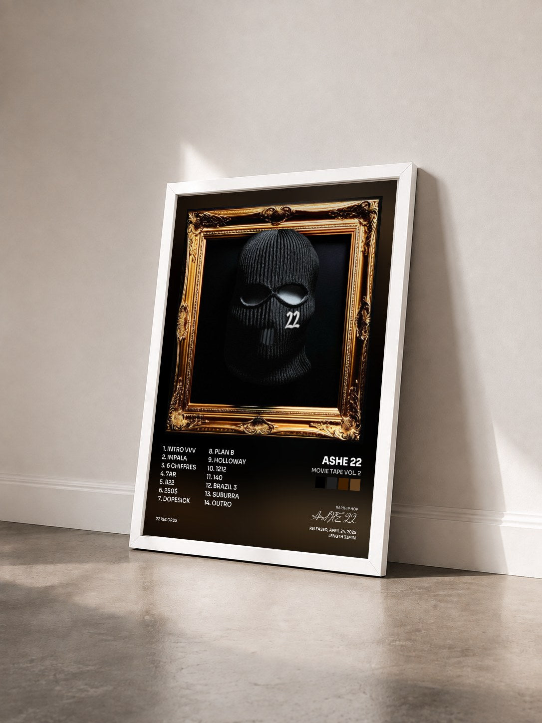 #blanc Tableau de l'album MOVIE TAPE VOL. 2 de ASHE 22 vu de trois quarts, cadre blanc