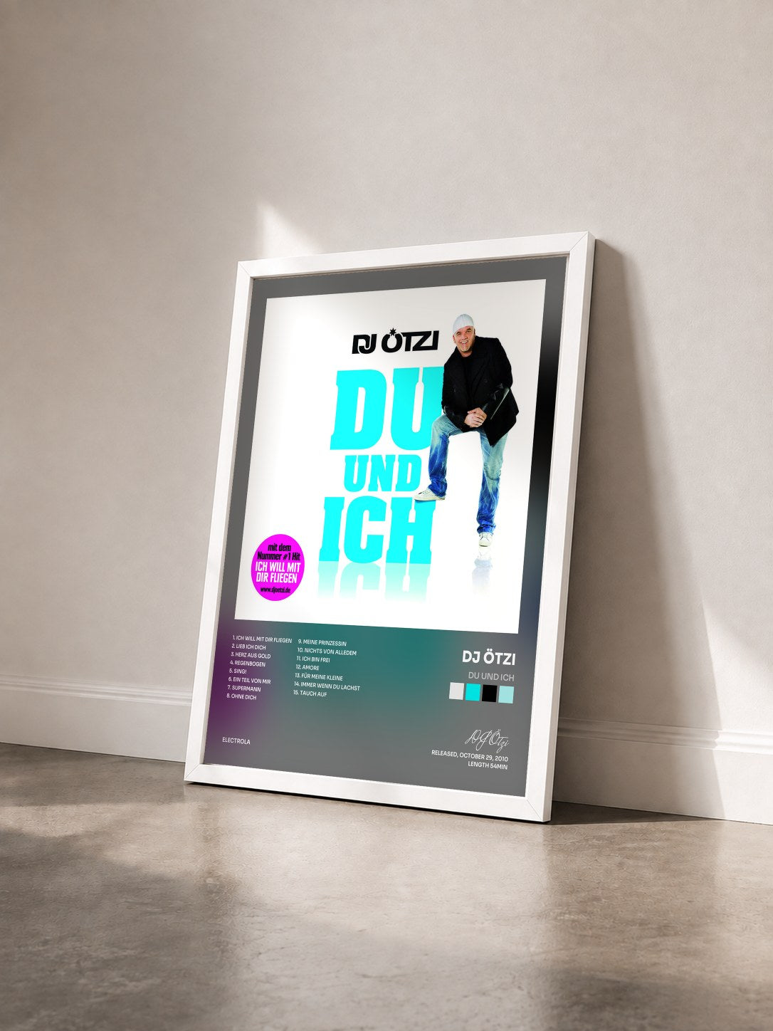 #blanc Tableau de l'album Du und ich de DJ Ötzi vu de trois quarts, cadre blanc