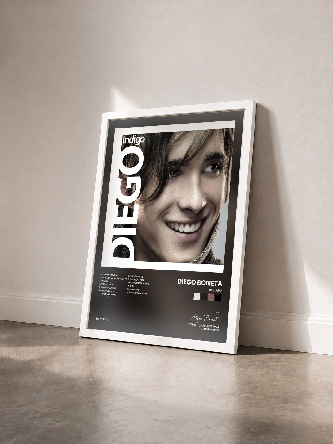 #blanc Tableau de l'album Indigo de Diego Boneta vu de trois quarts, cadre blanc