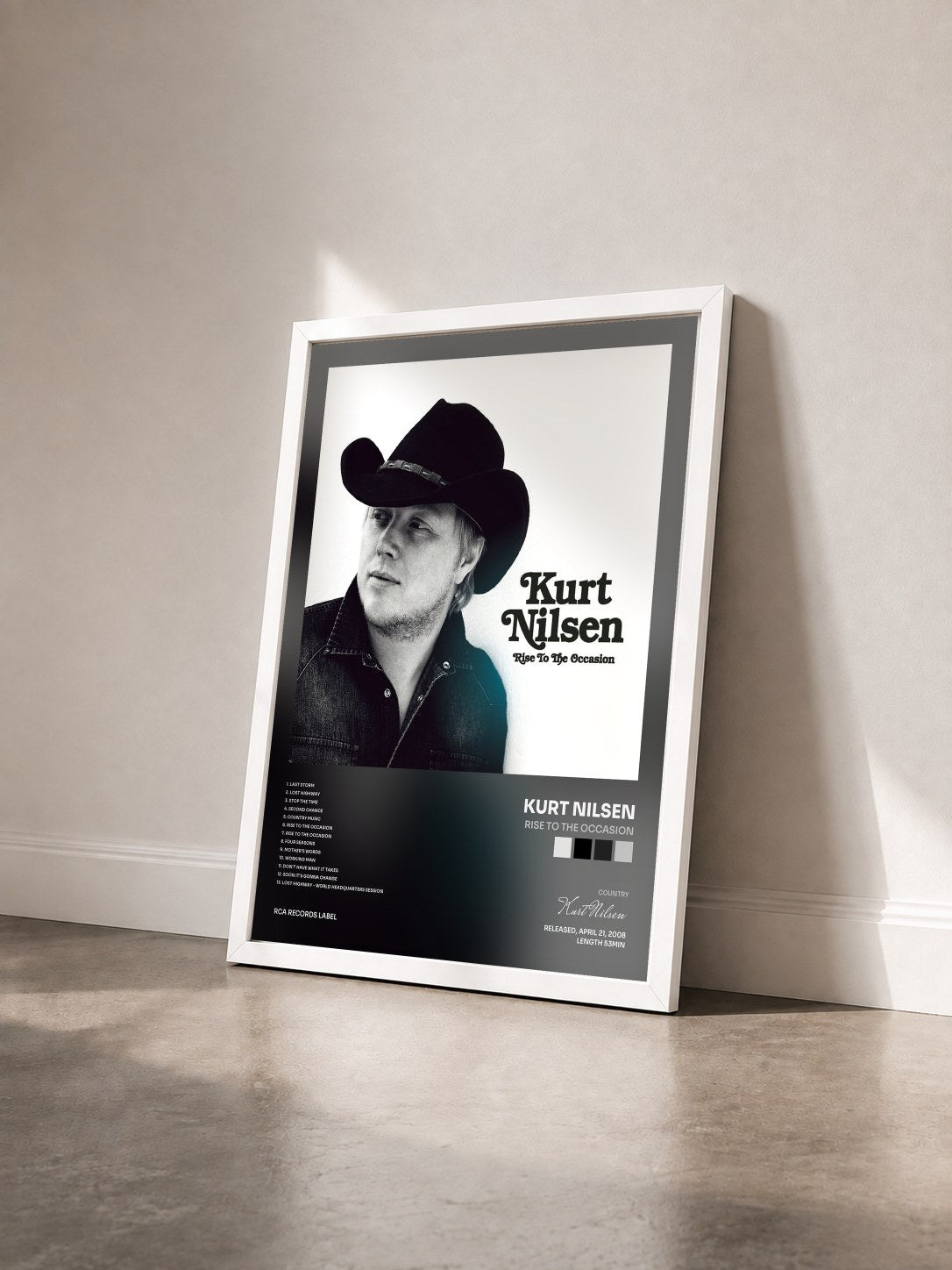 #blanc Tableau de l'album Rise To The Occasion de Kurt Nilsen vu de trois quarts, cadre blanc