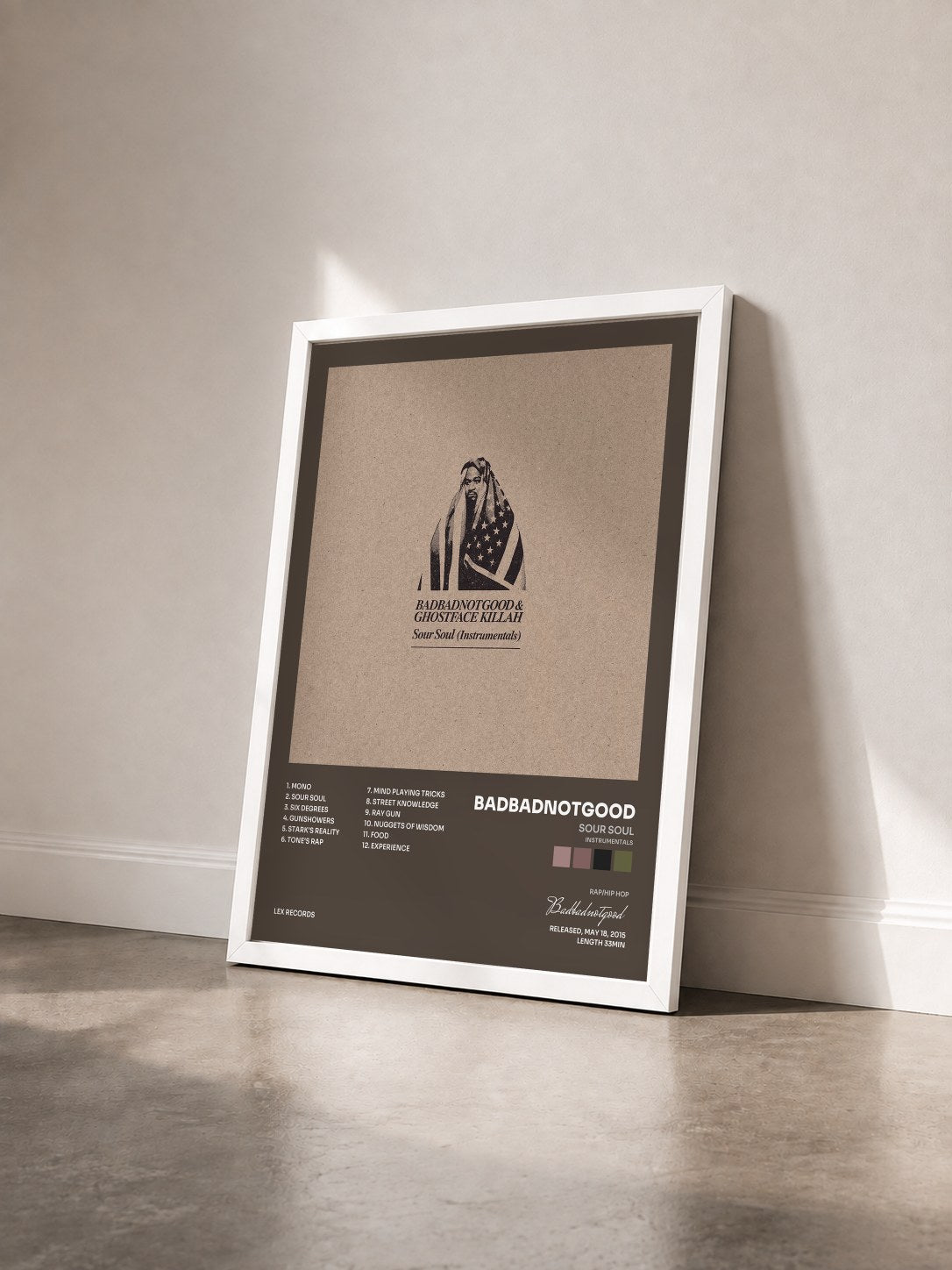 #blanc Tableau de l'album Sour Soul (Instrumentals) de Badbadnotgood vu de trois quarts, cadre blanc