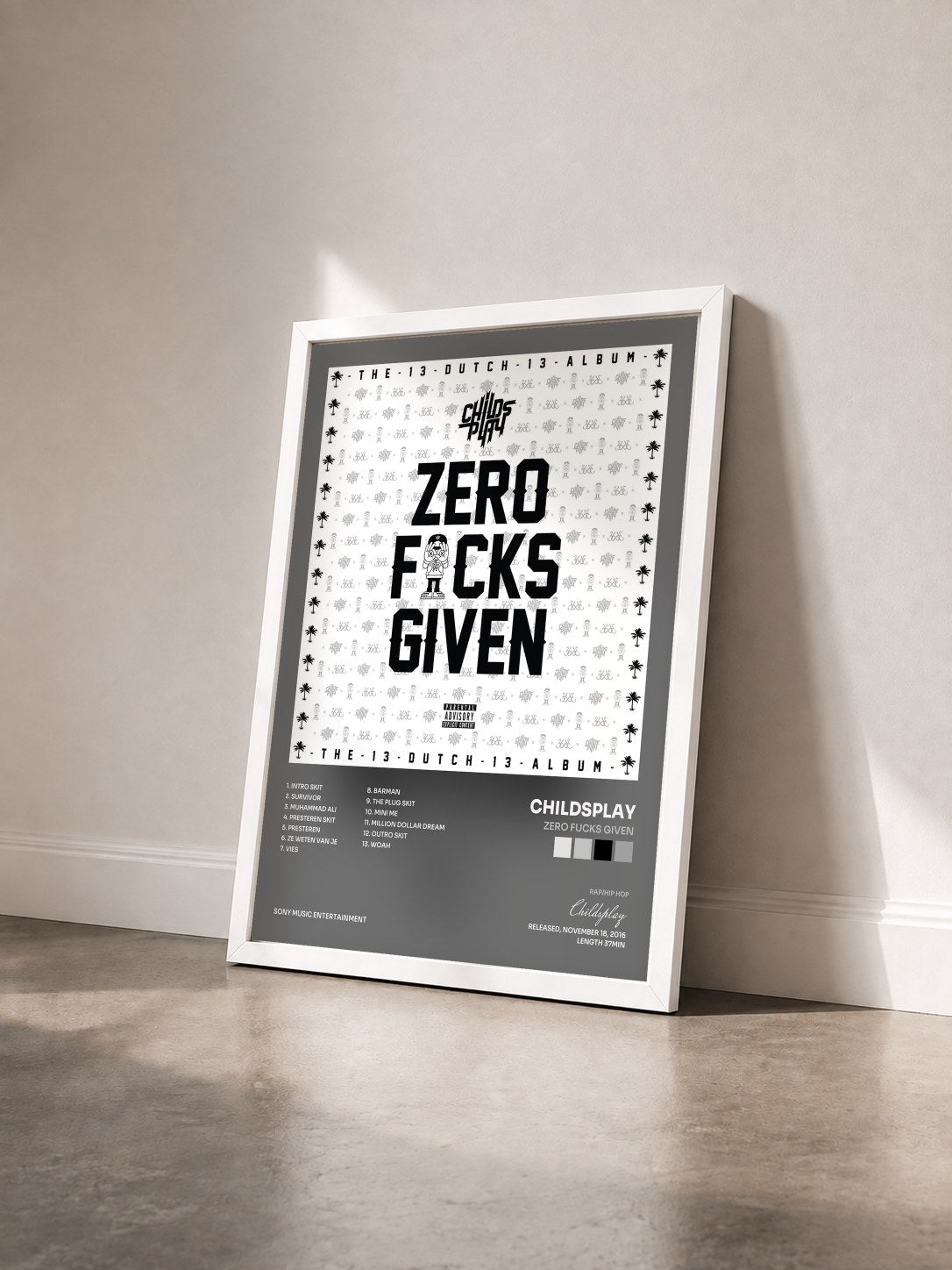 #blanc Tableau de l'album Zero Fucks Given de Childsplay vu de trois quarts, cadre blanc