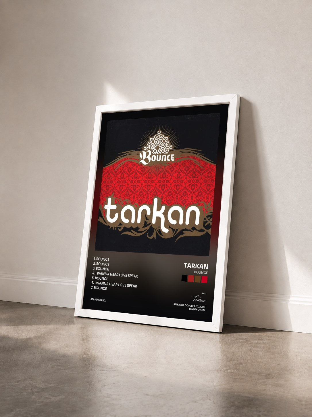 #blanc Tableau de l'album Bounce de Tarkan vu de trois quarts, cadre blanc