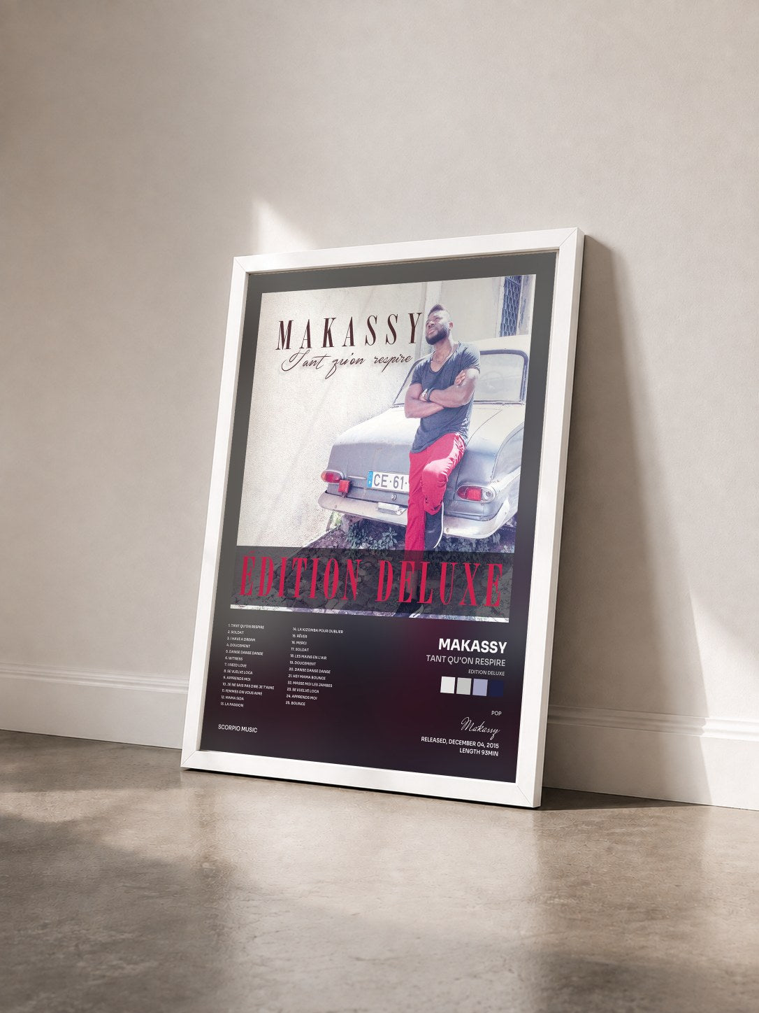 #blanc Tableau de l'album Tant qu'on respire (Edition deluxe) de Makassy vu de trois quarts, cadre blanc