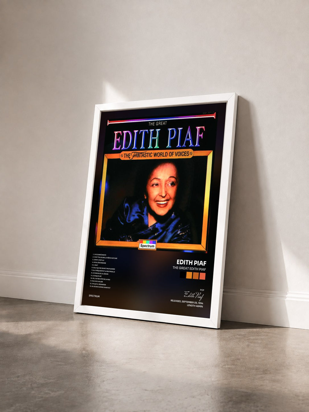 #blanc Tableau de l'album The Great Edith Piaf de Edith Piaf vu de trois quarts, cadre blanc
