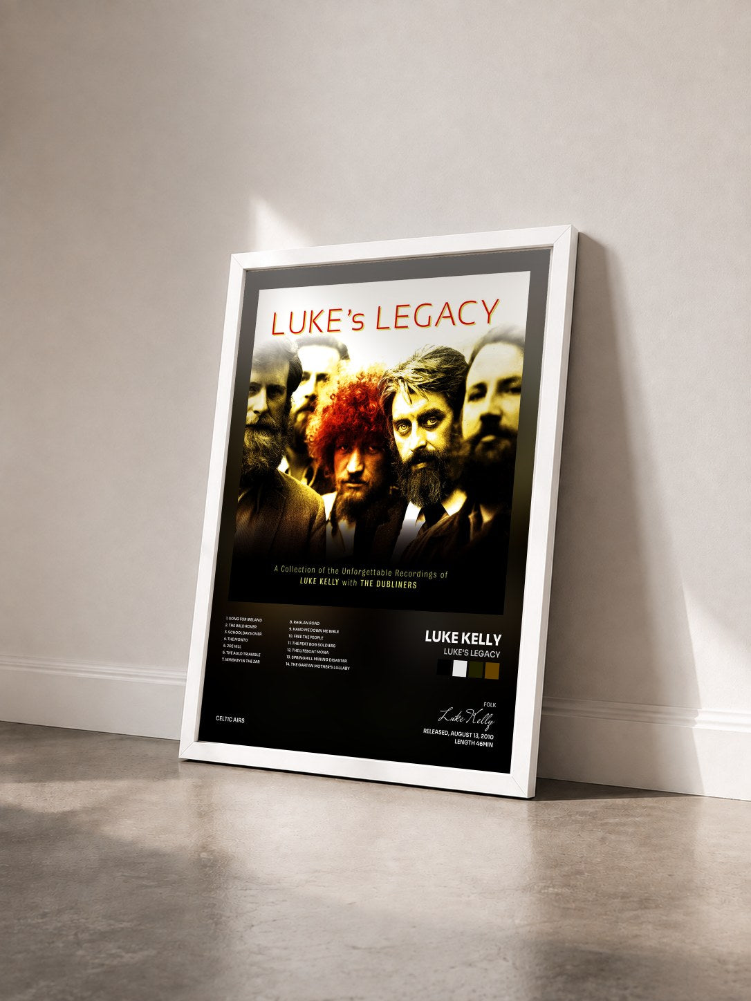 #blanc Tableau de l'album Luke's Legacy de Luke Kelly vu de trois quarts, cadre blanc