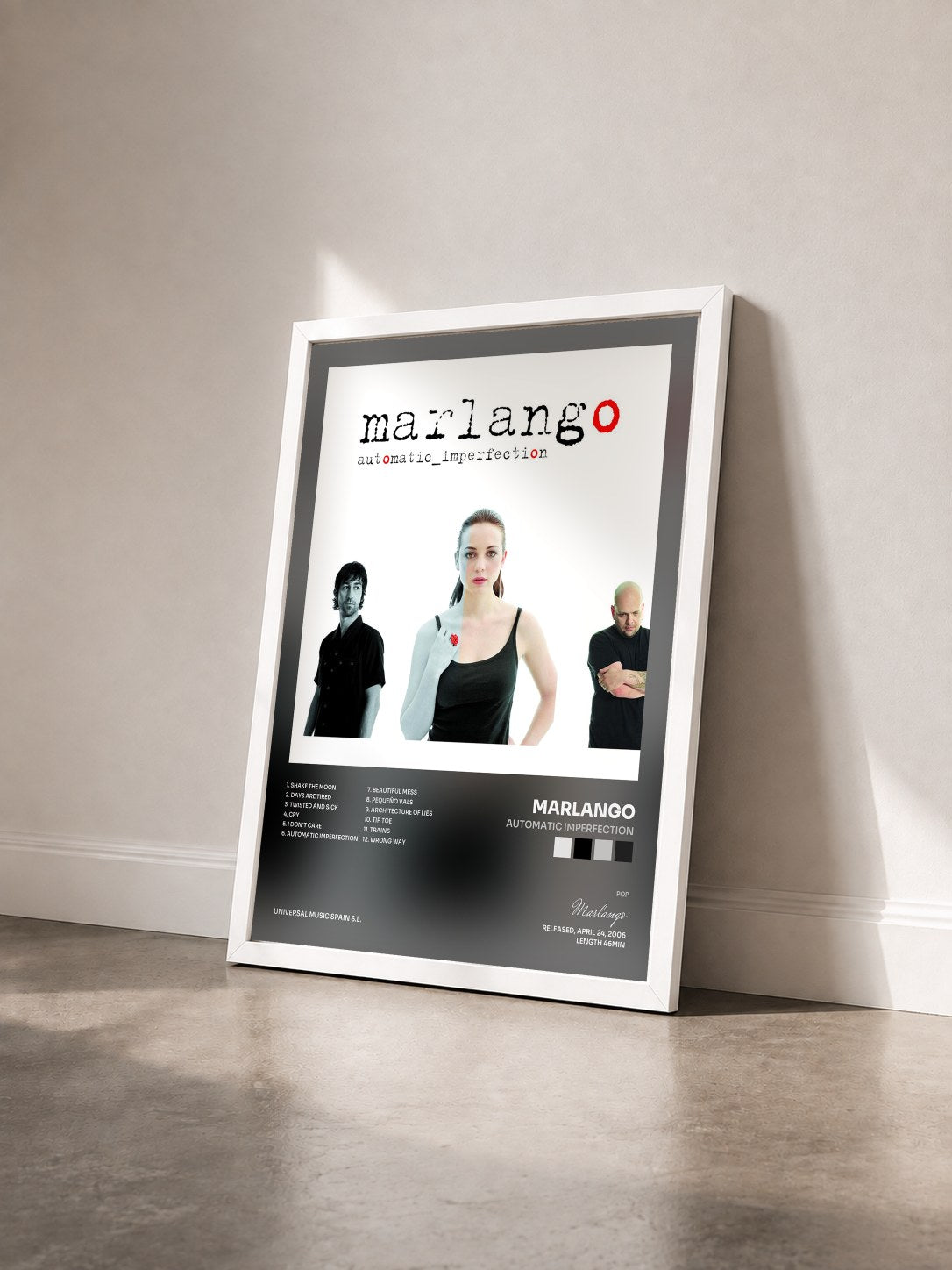 #blanc Tableau de l'album Automatic Imperfection de Marlango vu de trois quarts, cadre blanc