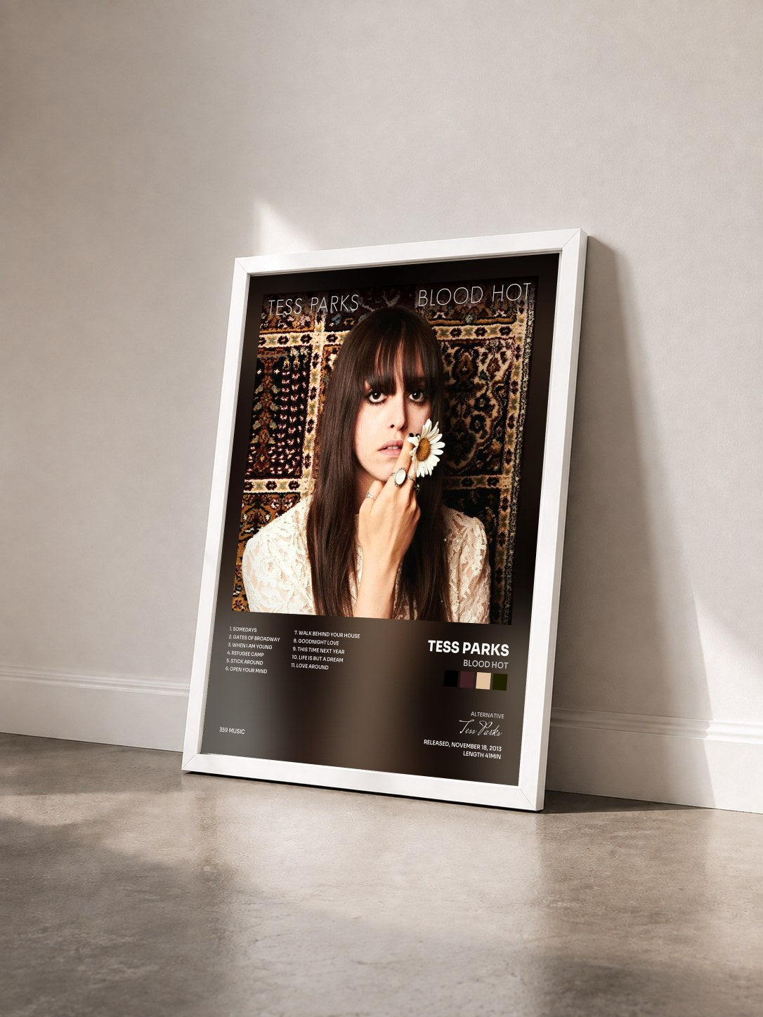 #blanc Tableau de l'album Blood Hot de Tess Parks vu de trois quarts, cadre blanc