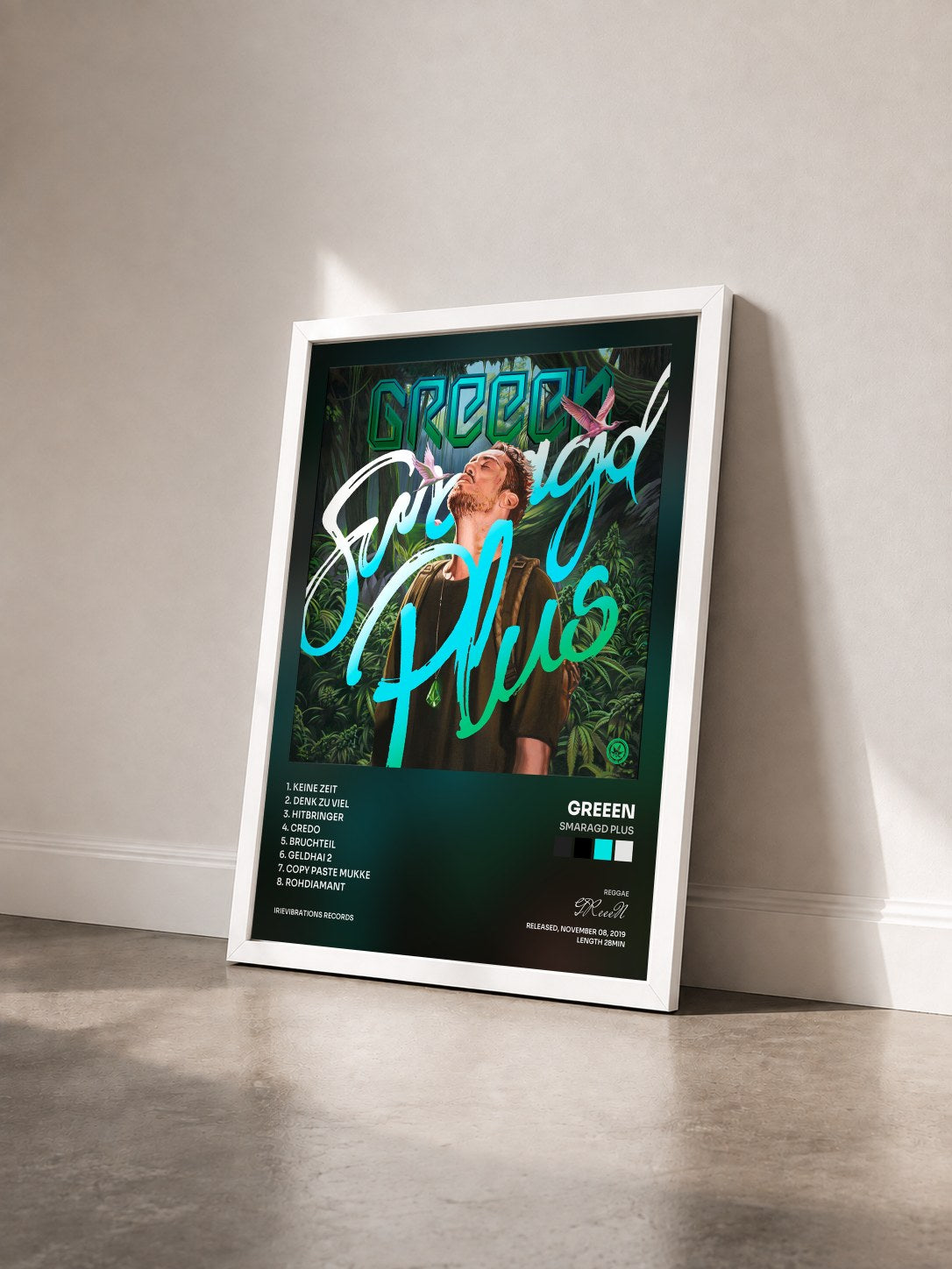 #blanc Tableau de l'album Smaragd plus de GReeeN vu de trois quarts, cadre blanc