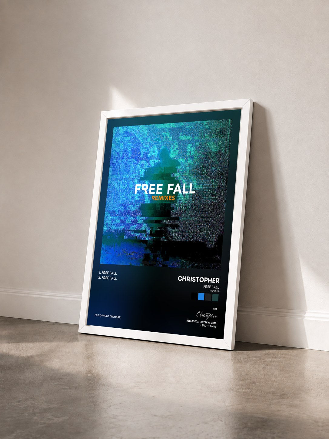 #blanc Tableau de l'album Free Fall (Remixes) de Christopher vu de trois quarts, cadre blanc