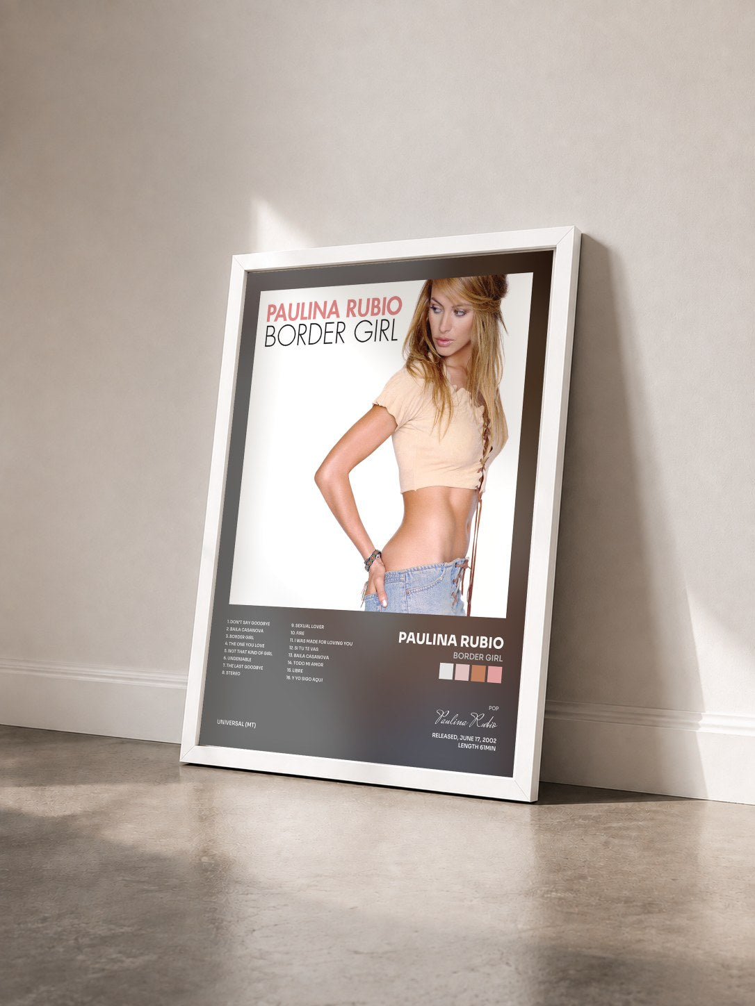 #blanc Tableau de l'album Border Girl de Paulina Rubio vu de trois quarts, cadre blanc