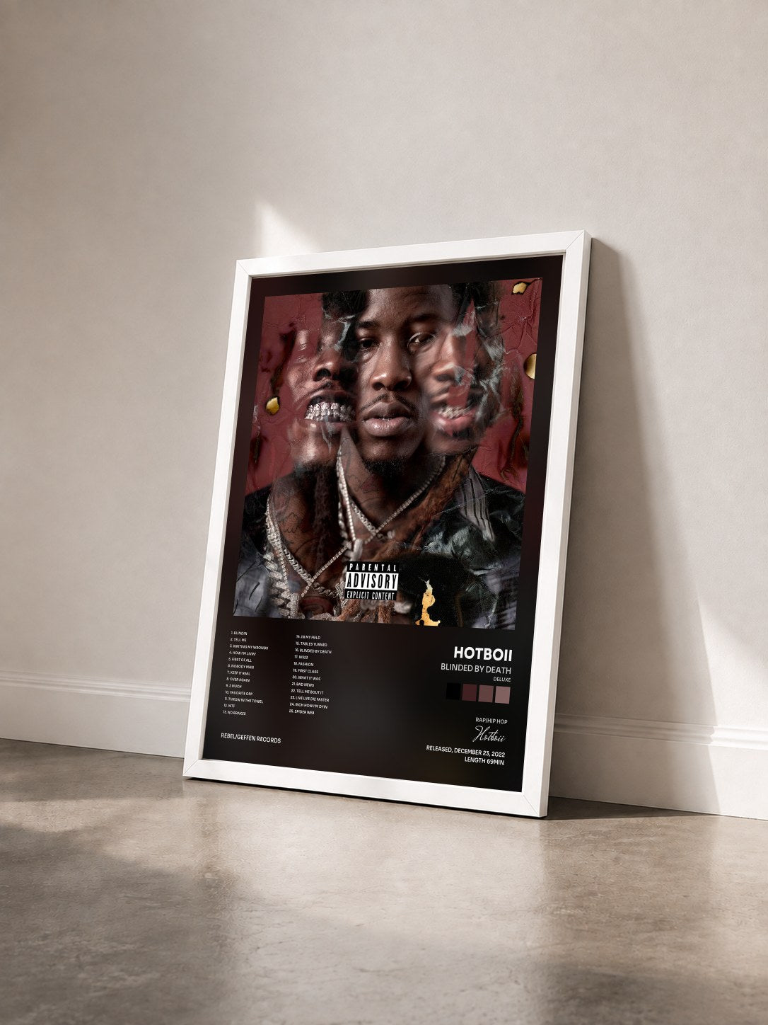 #blanc Tableau de l'album Blinded By Death (Deluxe) de Hotboii vu de trois quarts, cadre blanc