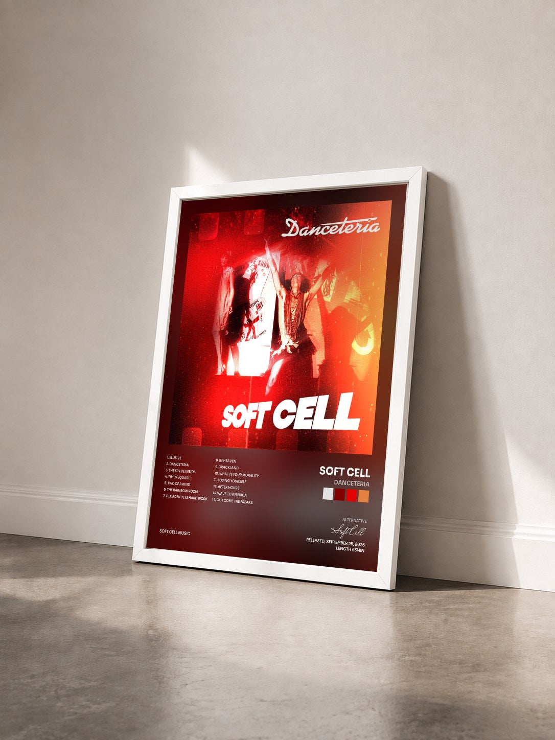 #blanc Tableau de l'album Danceteria de Soft Cell vu de trois quarts, cadre blanc