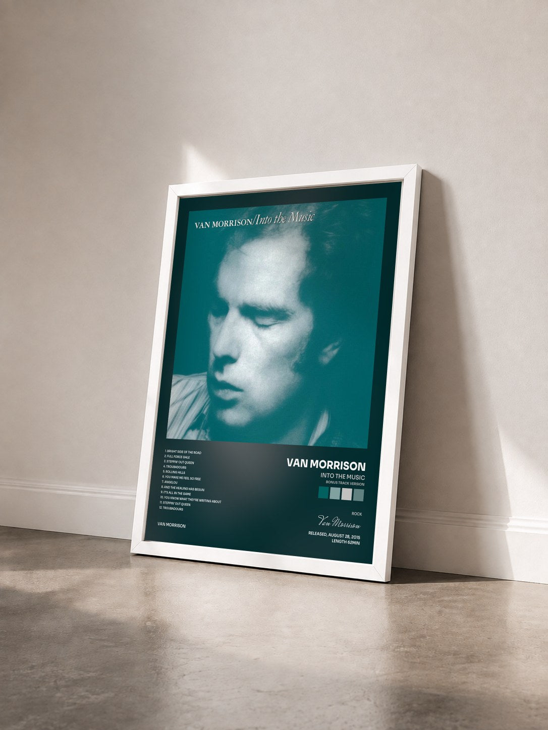 #blanc Tableau de l'album Into the Music (Bonus Track Version) de Van Morrison vu de trois quarts, cadre blanc