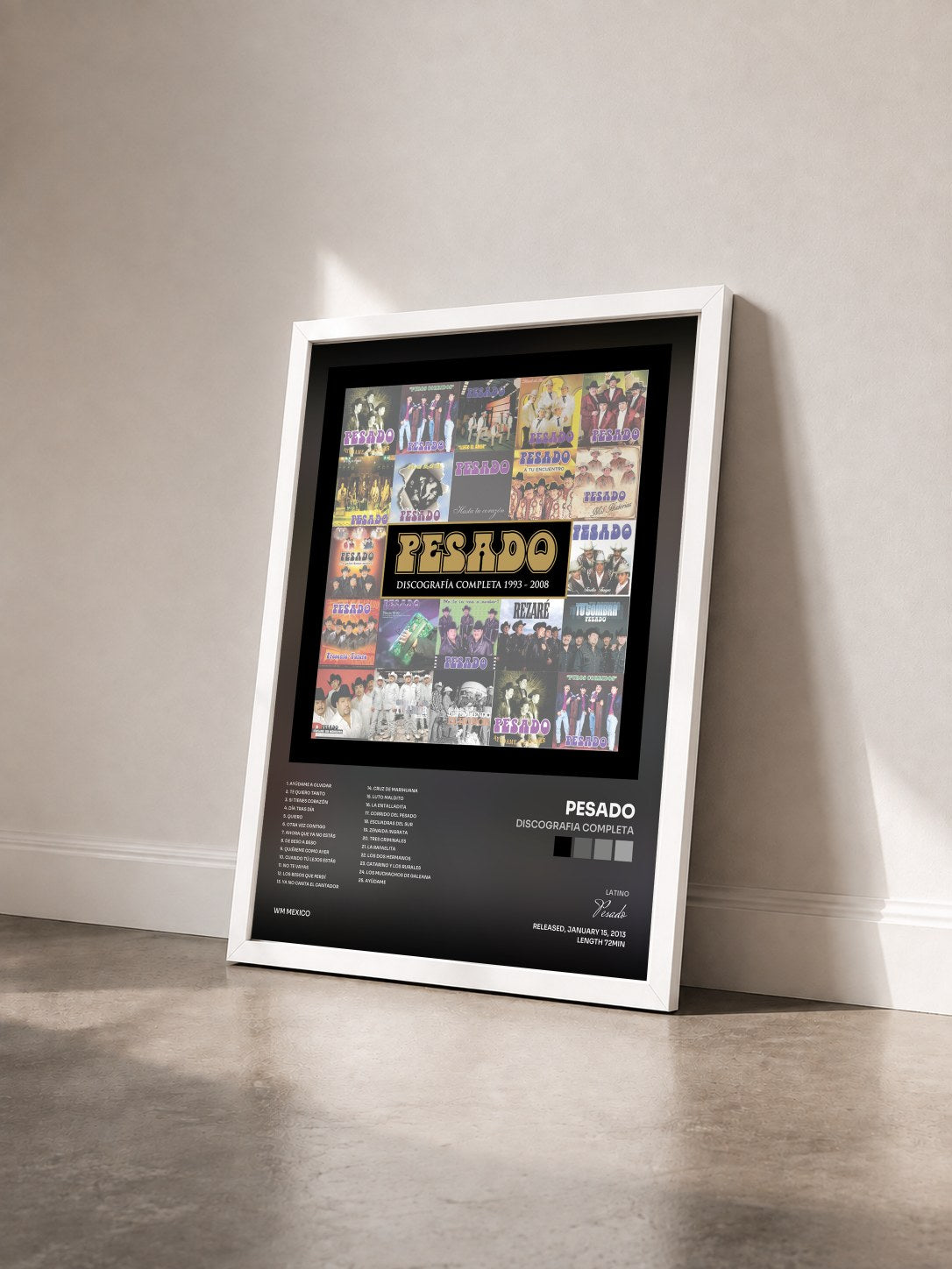 #blanc Tableau de l'album Discografia Completa de Pesado vu de trois quarts, cadre blanc