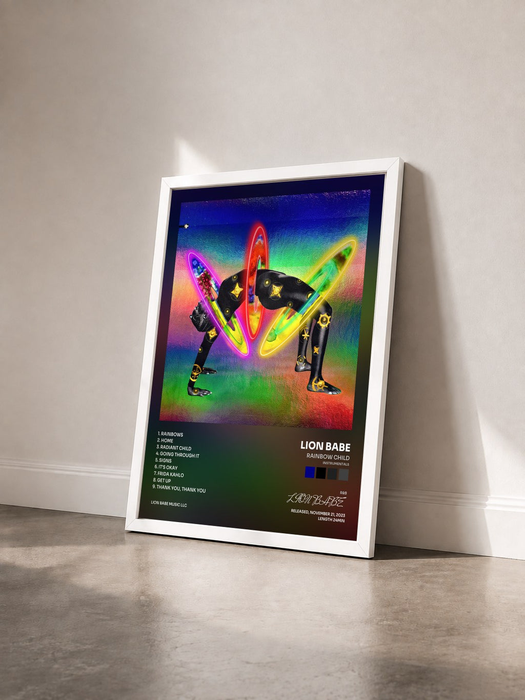 #blanc Tableau de l'album Rainbow Child (Instrumentals) de LION BABE vu de trois quarts, cadre blanc