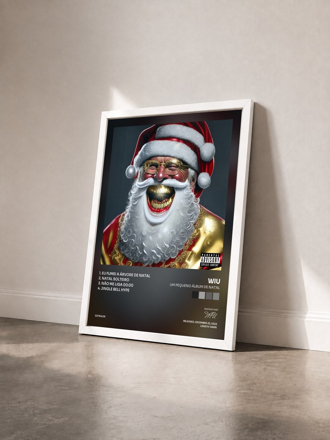 #blanc Tableau de l'album Um Pequeno Álbum de Natal de WIU vu de trois quarts, cadre blanc