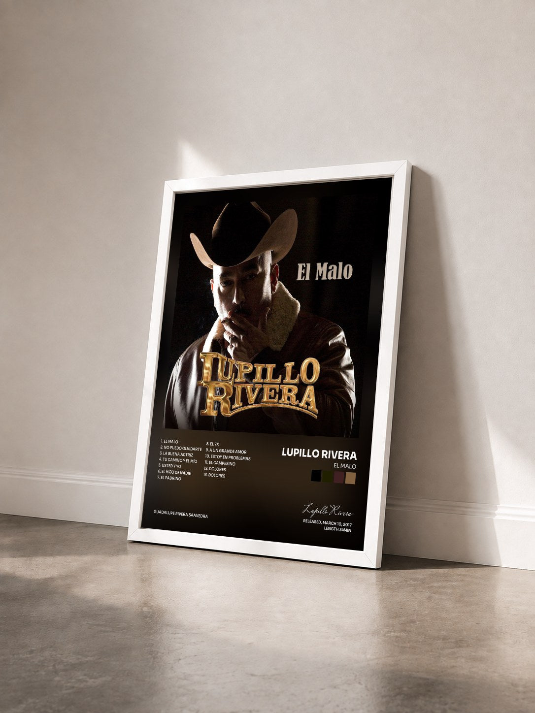 #blanc Tableau de l'album El Malo de Lupillo Rivera vu de trois quarts, cadre blanc