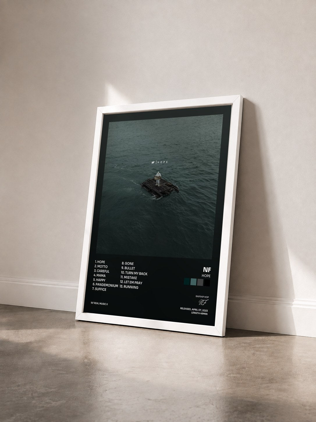 #blanc Tableau de l'album HOPE de NF vu de trois quarts, cadre blanc