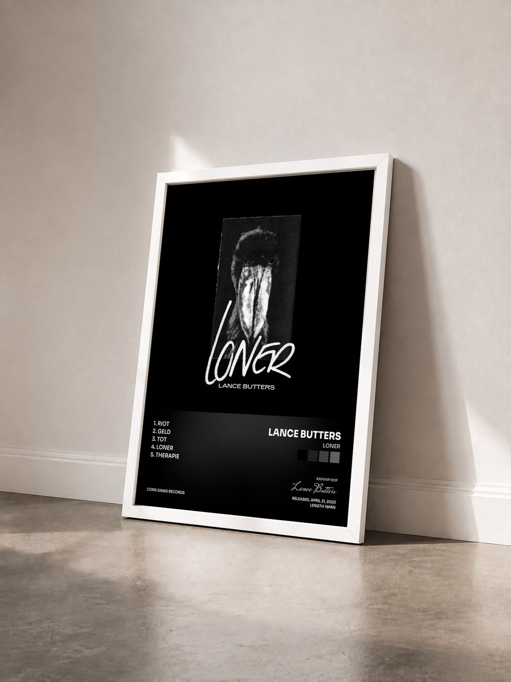 #blanc Tableau de l'album LONER de Lance Butters vu de trois quarts, cadre blanc