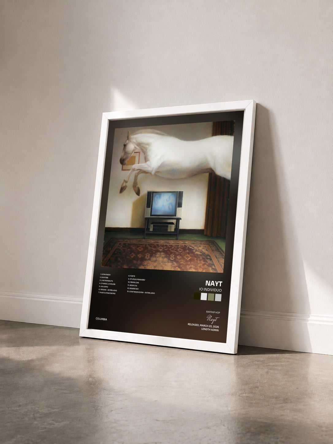 #blanc Tableau de l'album io Individuo de Nayt vu de trois quarts, cadre blanc