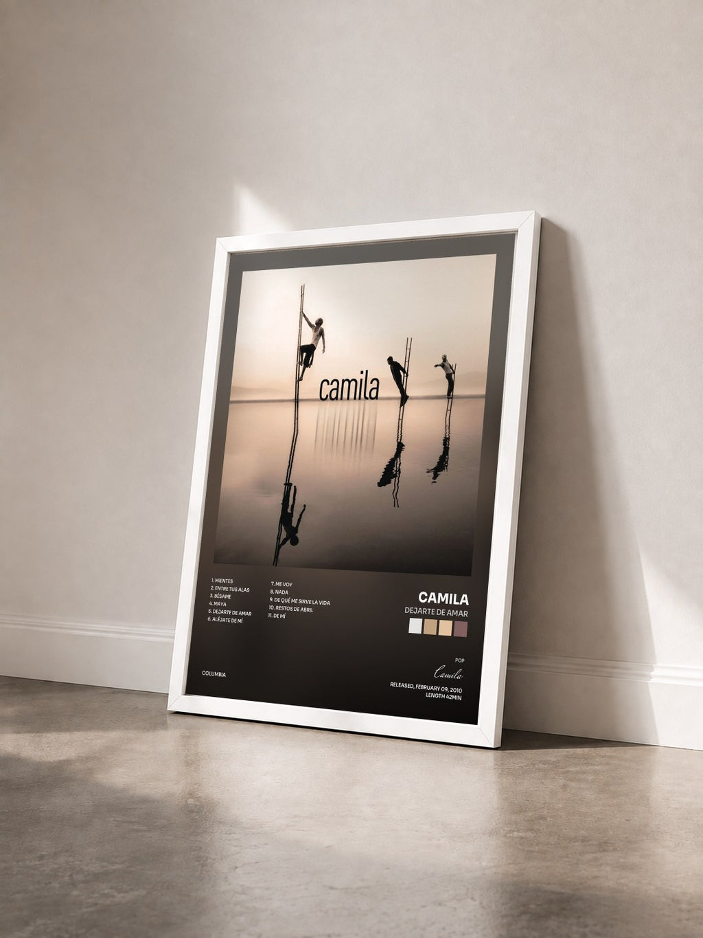 #blanc Tableau de l'album Dejarte De Amar de Camila vu de trois quarts, cadre blanc