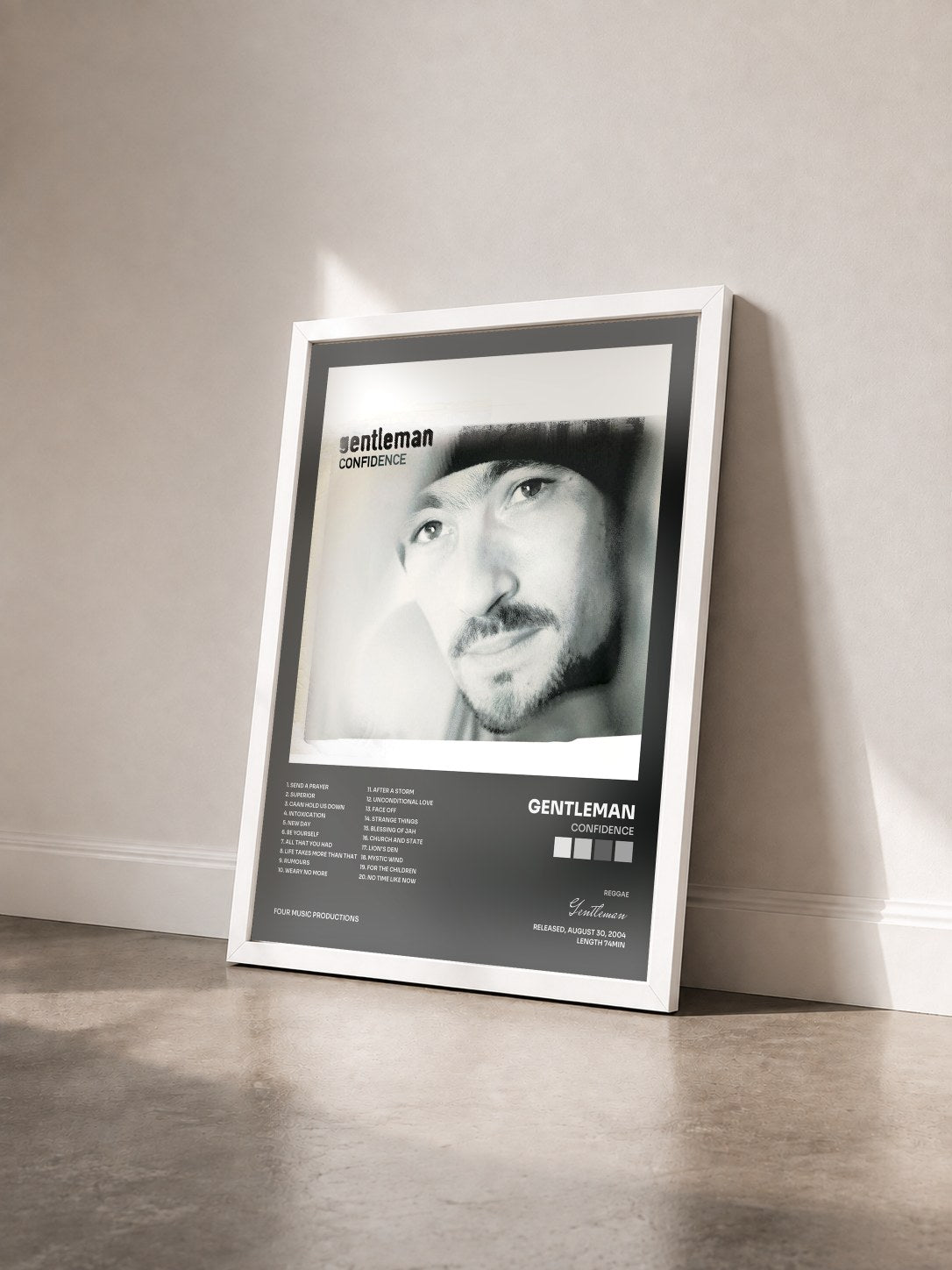 #blanc Tableau de l'album Confidence de Gentleman vu de trois quarts, cadre blanc