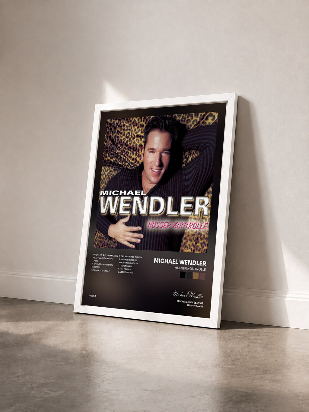 #blanc Tableau de l'album Ausser Kontrolle de Michael Wendler vu de trois quarts, cadre blanc