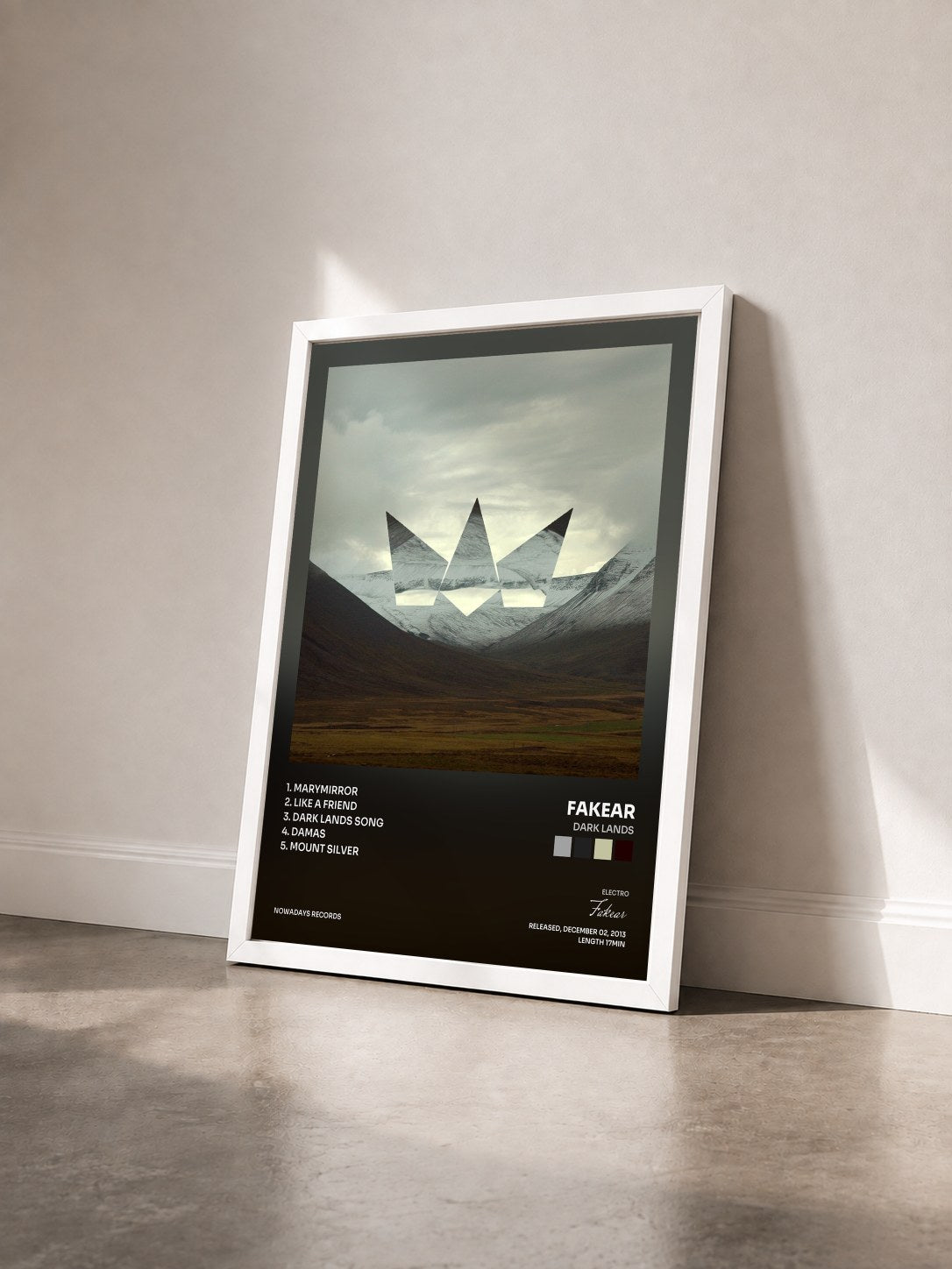 #blanc Tableau de l'album Dark Lands de Fakear vu de trois quarts, cadre blanc