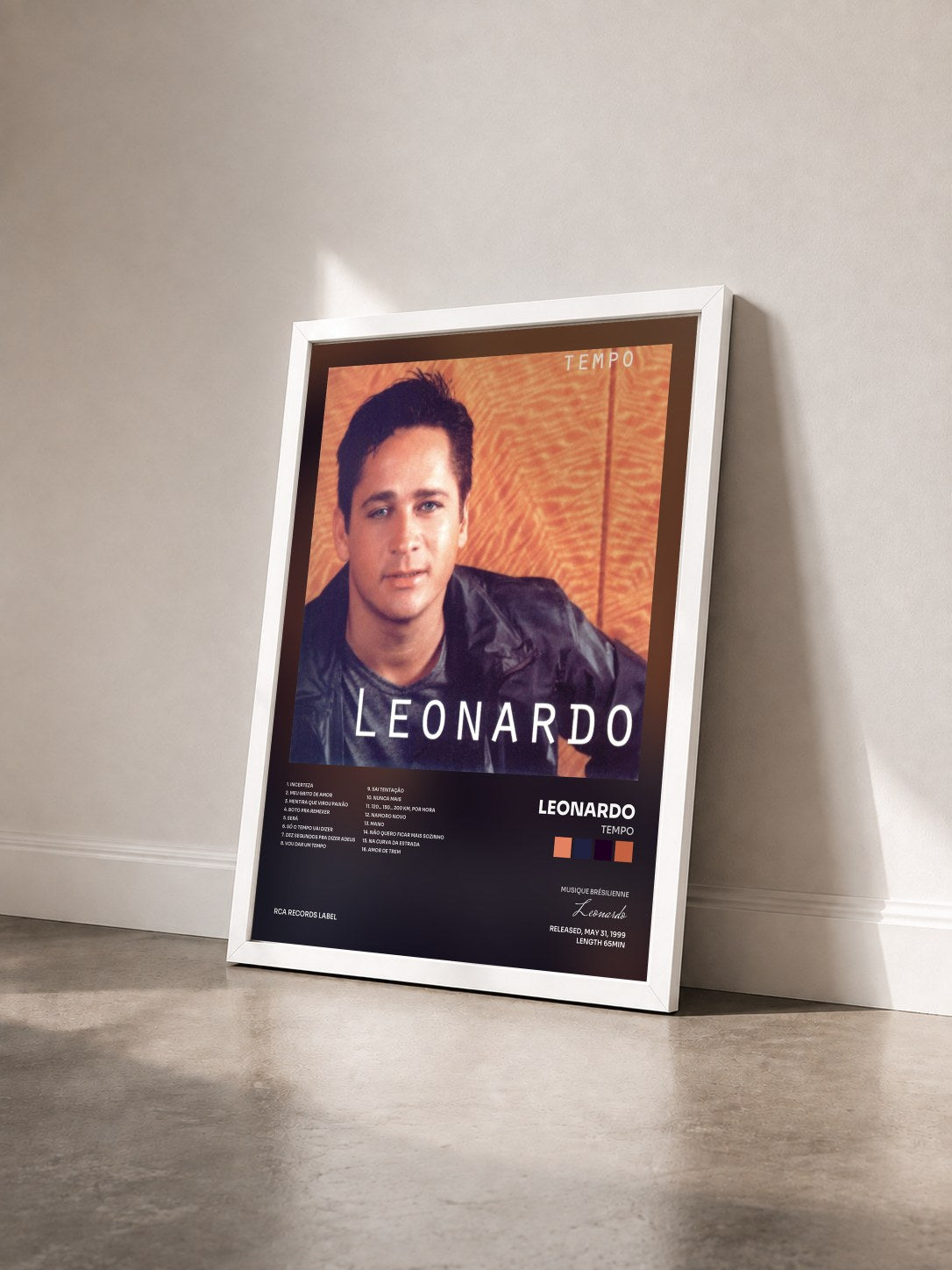 #blanc Tableau de l'album Tempo de Leonardo vu de trois quarts, cadre blanc