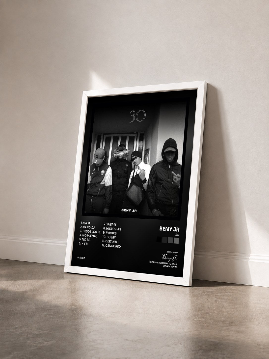 #blanc Tableau de l'album 3O de Beny Jr vu de trois quarts, cadre blanc