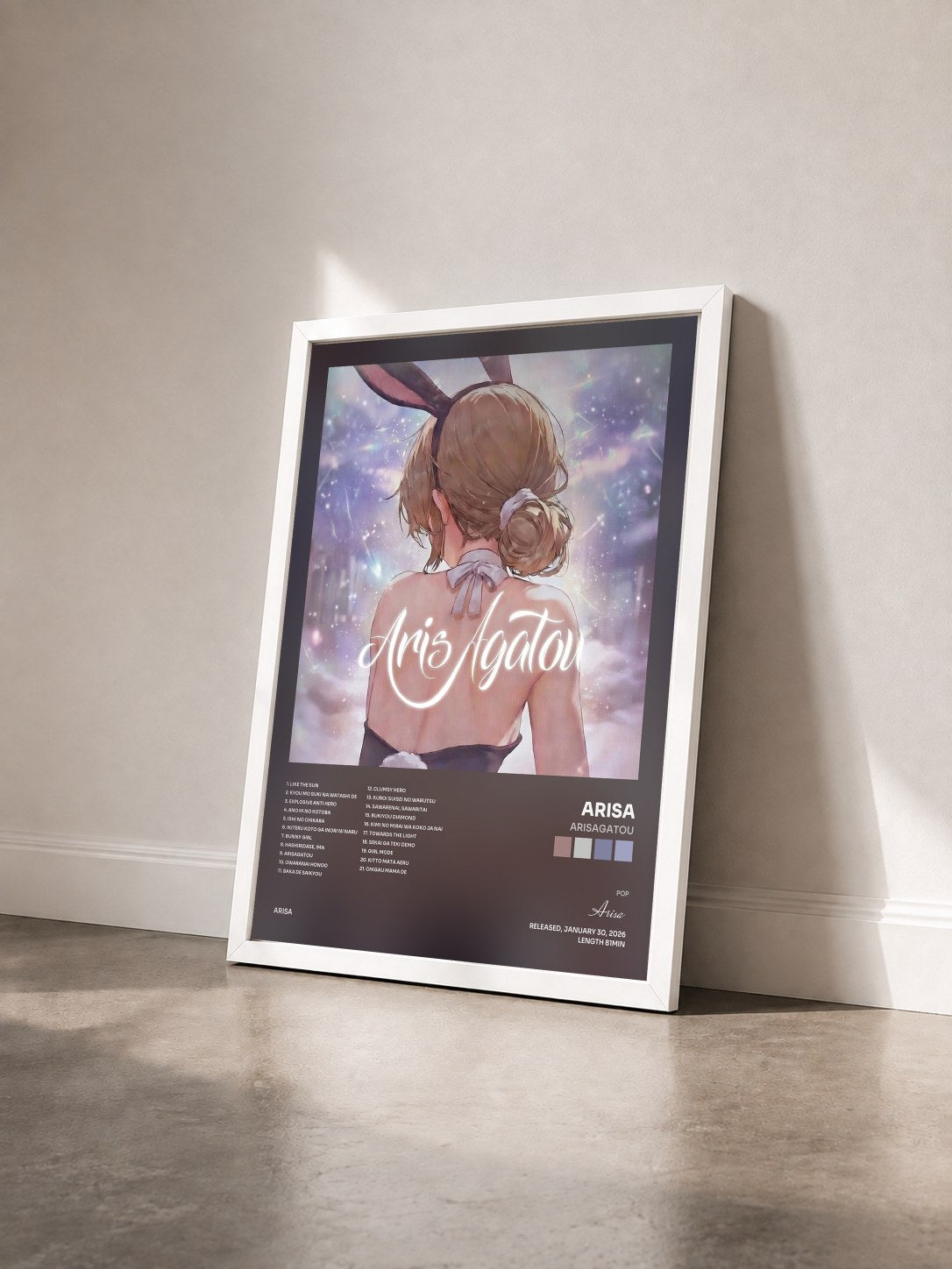 #blanc Tableau de l'album ArisAgatou de Arisa vu de trois quarts, cadre blanc