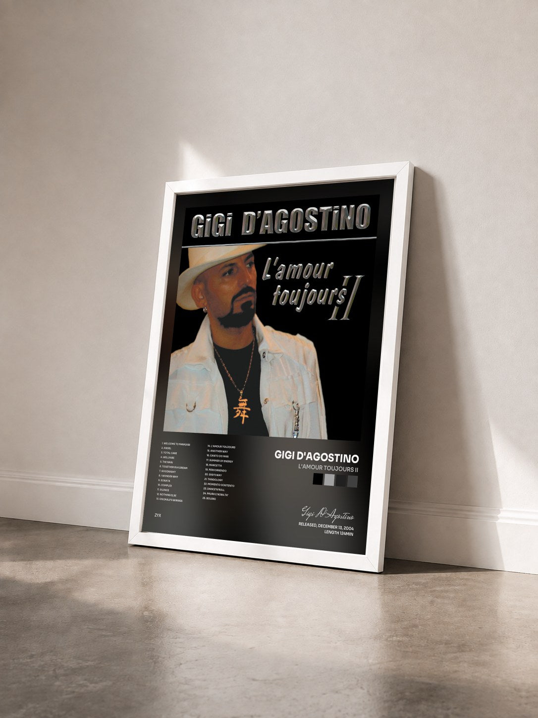 #blanc Tableau de l'album L'Amour Toujours II de Gigi D'Agostino vu de trois quarts, cadre blanc