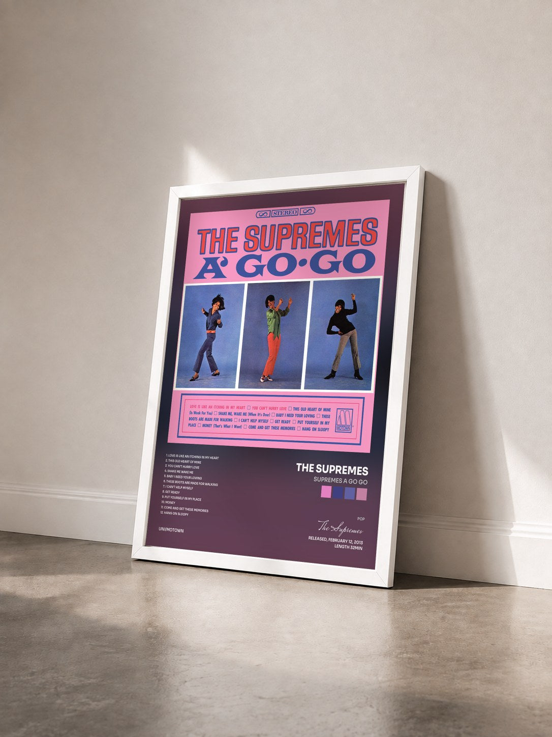 #blanc Tableau de l'album Supremes A Go Go de The Supremes vu de trois quarts, cadre blanc