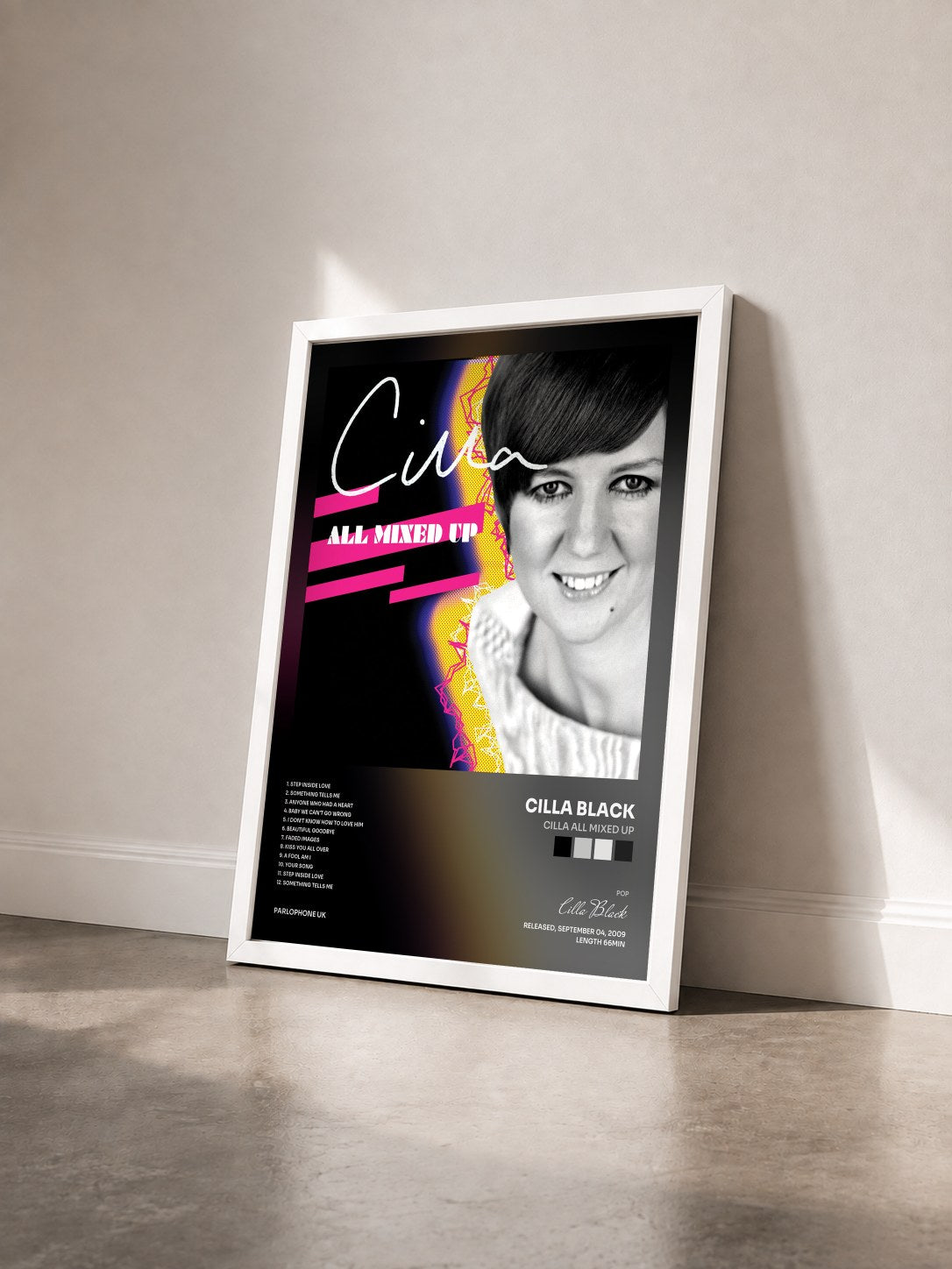 #blanc Tableau de l'album Cilla All Mixed Up de Cilla Black vu de trois quarts, cadre blanc