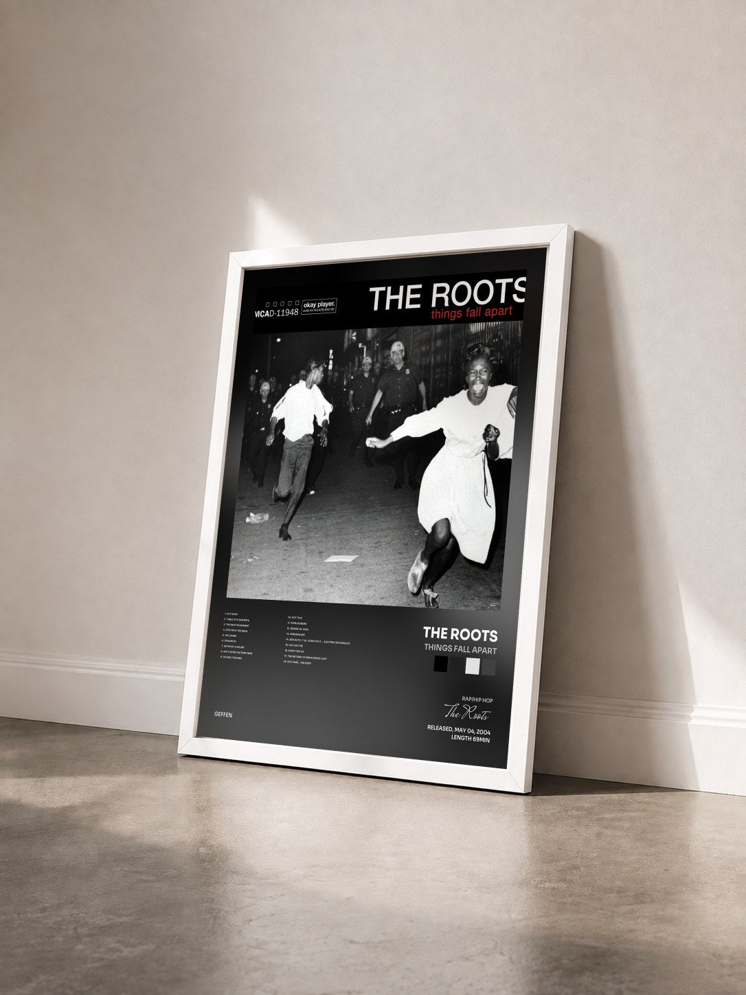 #blanc Tableau de l'album Things Fall Apart de The Roots vu de trois quarts, cadre blanc