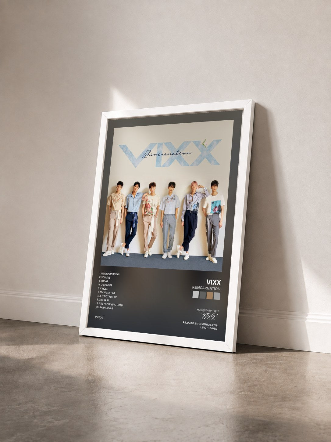 #blanc Tableau de l'album Reincarnation de VIXX vu de trois quarts, cadre blanc