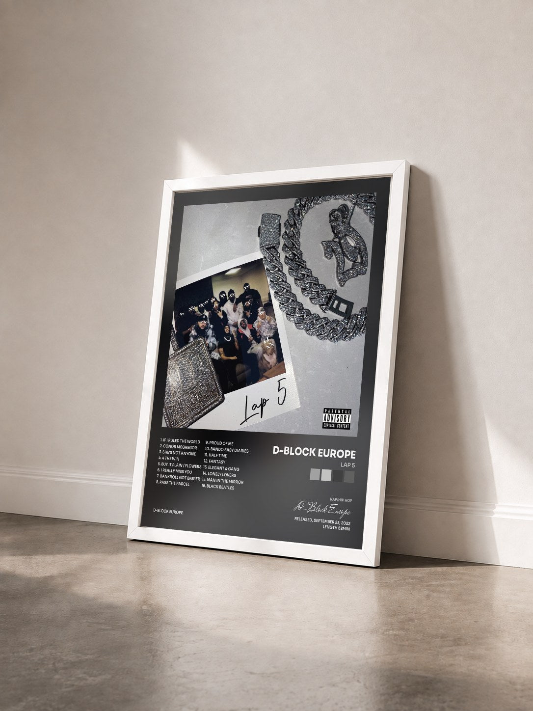 #blanc Tableau de l'album Lap 5 de D-Block Europe vu de trois quarts, cadre blanc