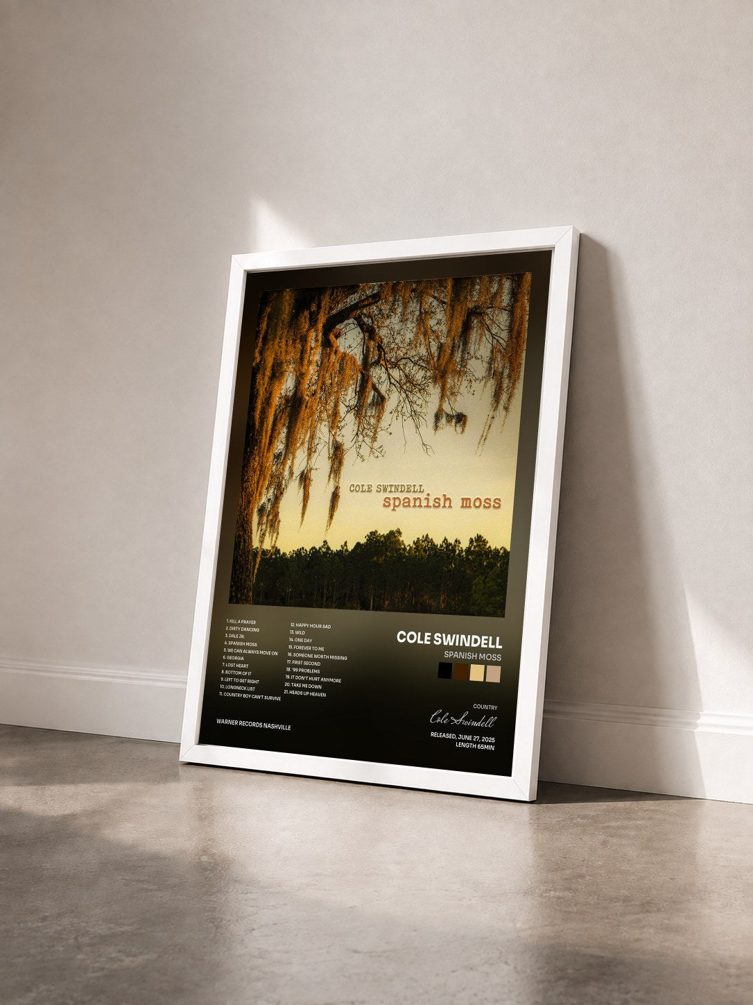 #blanc Tableau de l'album Spanish Moss de Cole Swindell vu de trois quarts, cadre blanc