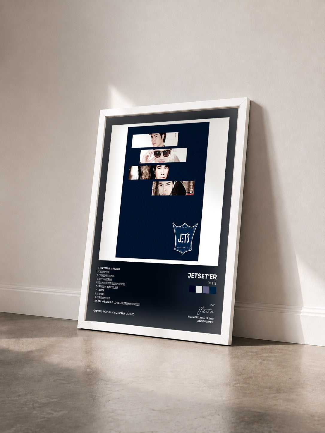 #blanc Tableau de l'album JET'S de Jetset'er vu de trois quarts, cadre blanc