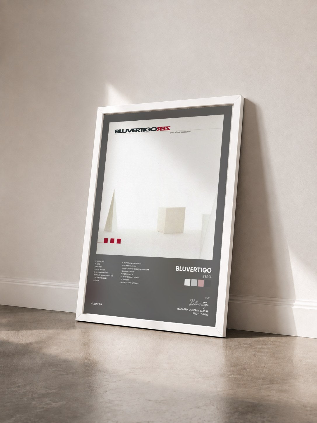 #blanc Tableau de l'album Zero de Bluvertigo vu de trois quarts, cadre blanc
