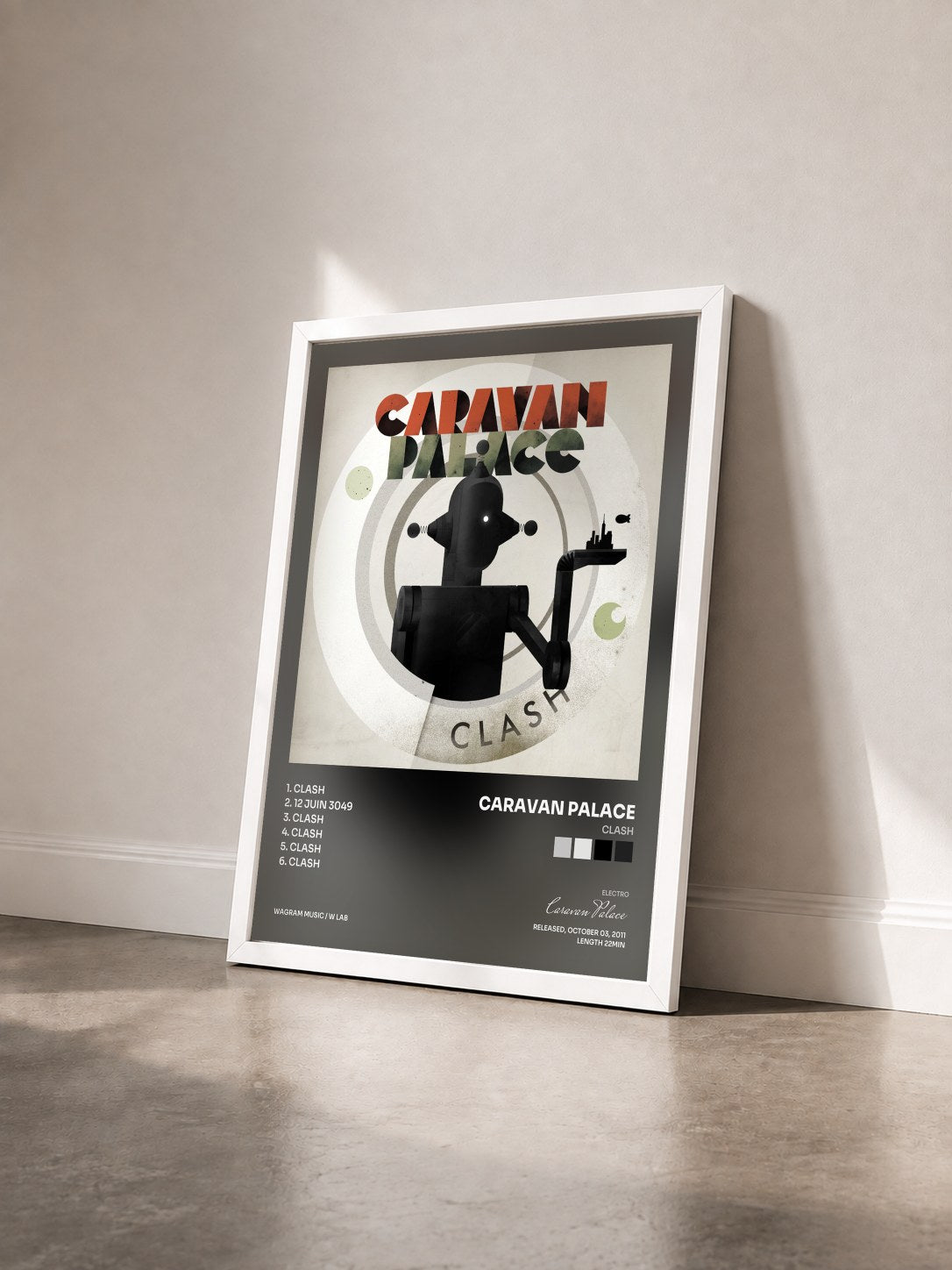 #blanc Tableau de l'album Clash de Caravan Palace vu de trois quarts, cadre blanc