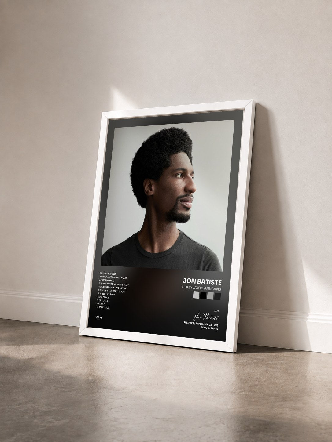 #blanc Tableau de l'album Hollywood Africans de Jon Batiste vu de trois quarts, cadre blanc