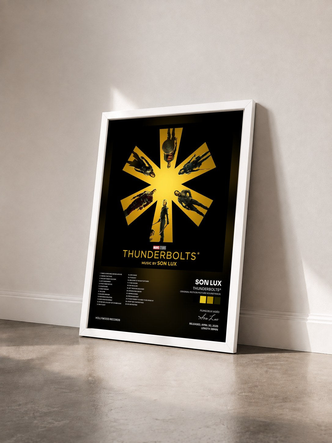 #blanc Tableau de l'album Thunderbolts* (Original Motion Picture Soundtrack) de Son Lux vu de trois quarts, cadre blanc