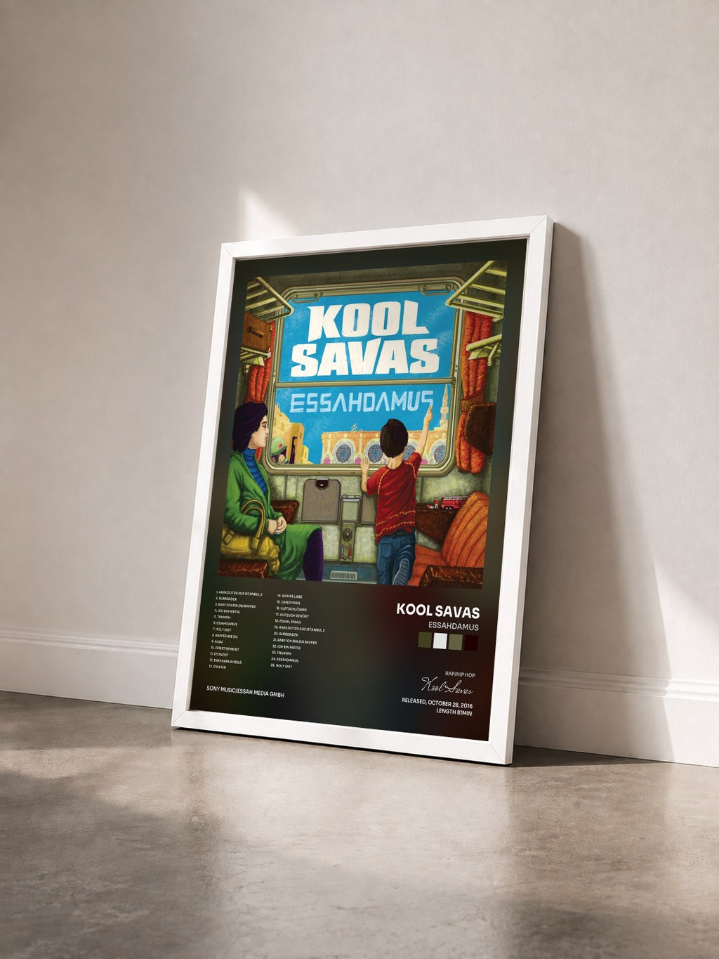 #blanc Tableau de l'album Essahdamus de Kool Savas vu de trois quarts, cadre blanc